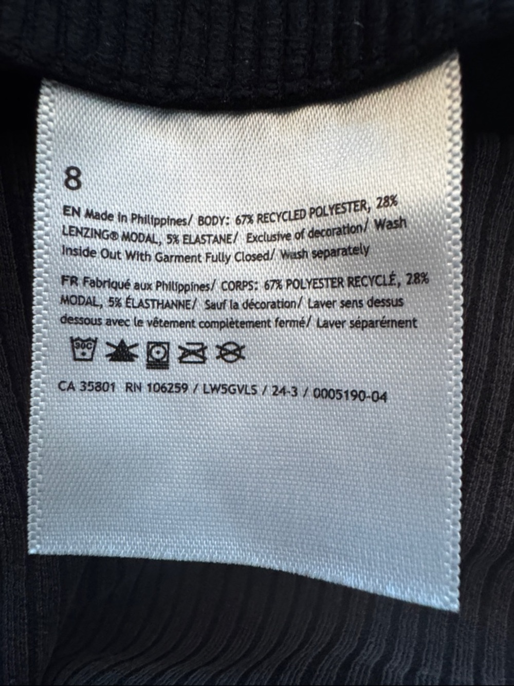 Lululemon Ribbed Softstreme Flared
Pant in Black Size 8 Tall EUC 165 - Picture 7 of 8